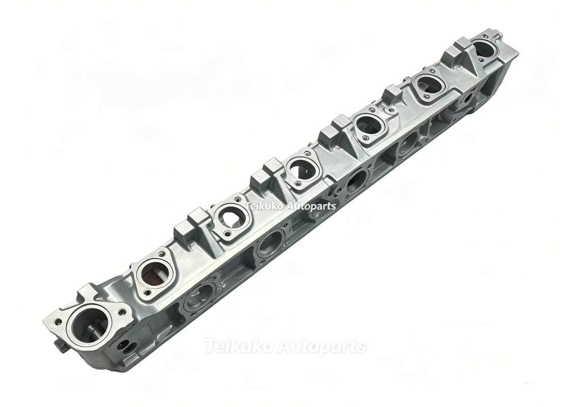 680-720 × 180-200 × 120 Casement de l'arbre à cames Composant du moteur automobile Partie de remplacement du moteur pour les applications lourdes